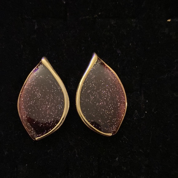 Pend earring plus 2 more sets clip on - Picture 6 of 7